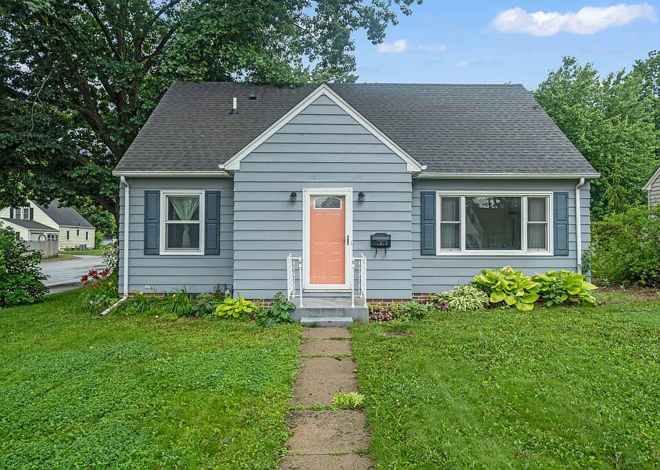 1st image of 1303 Stafford Ave