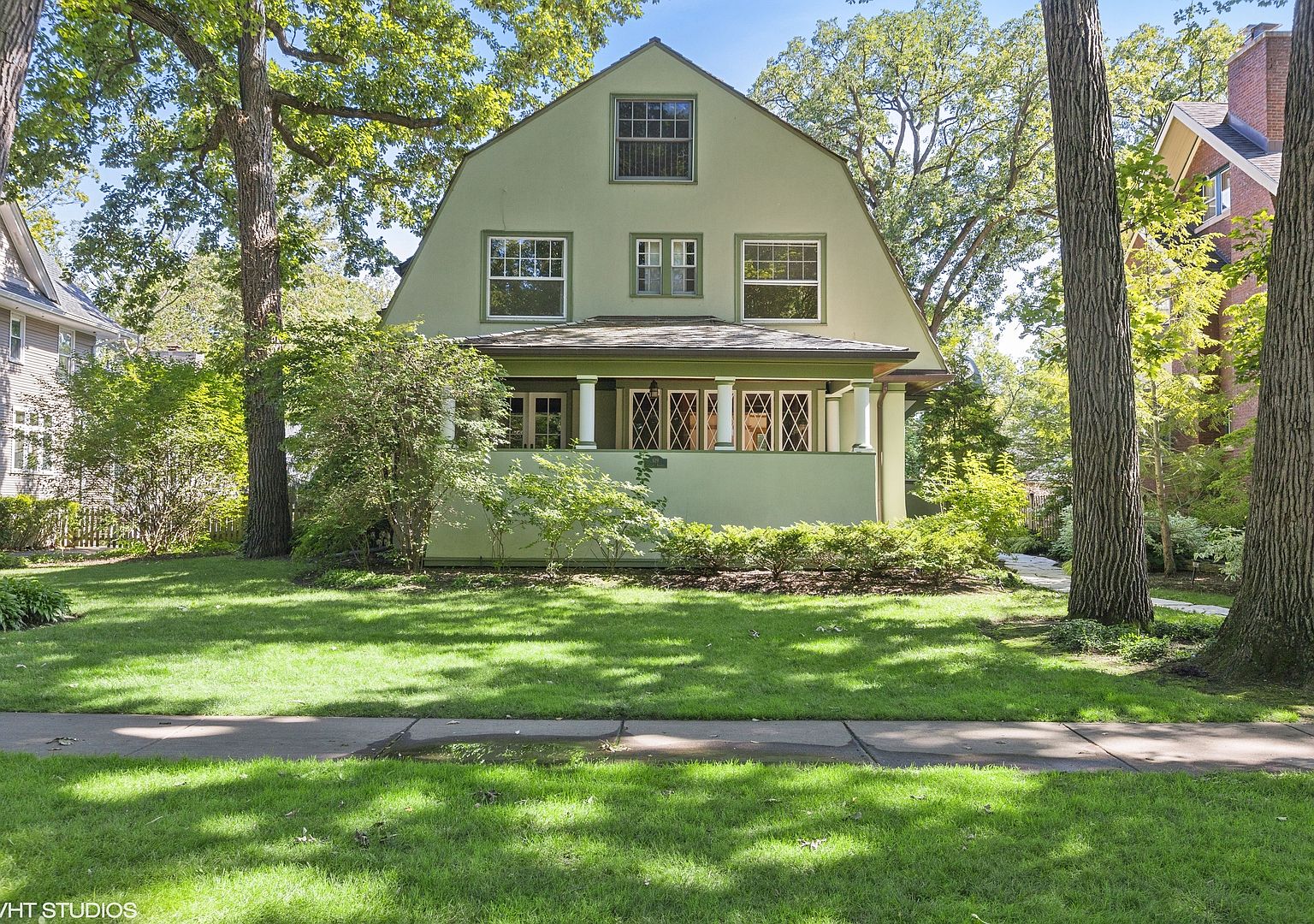 619 Forest Ave Wilmette Il 60091 Zillow