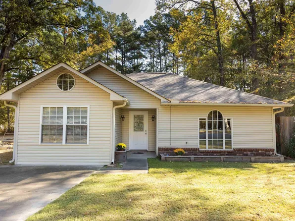1015 Rock St, White Hall, AR 71602