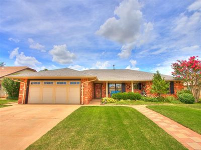 901 NE 19th St, Moore, OK, 73160