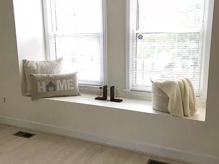 8043 Merry Oaks Ct — Photo 3