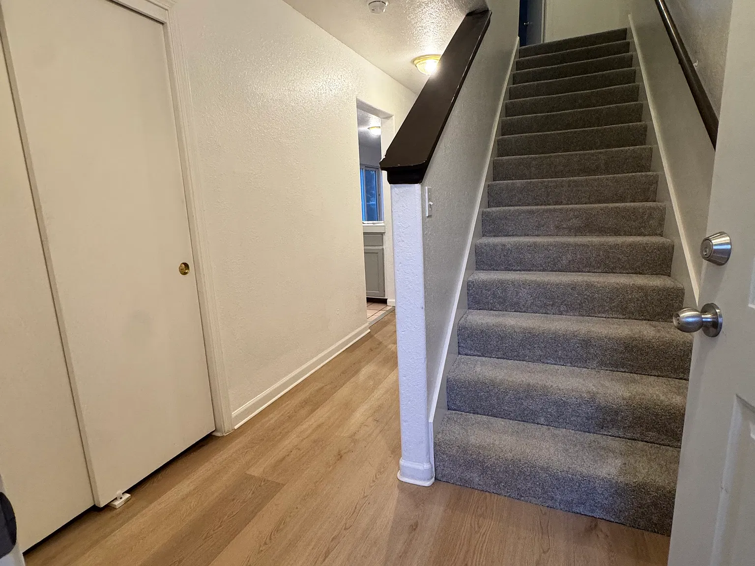2 bed, 1.5 bath, 1200 sqft, $1,770 — Photo 1