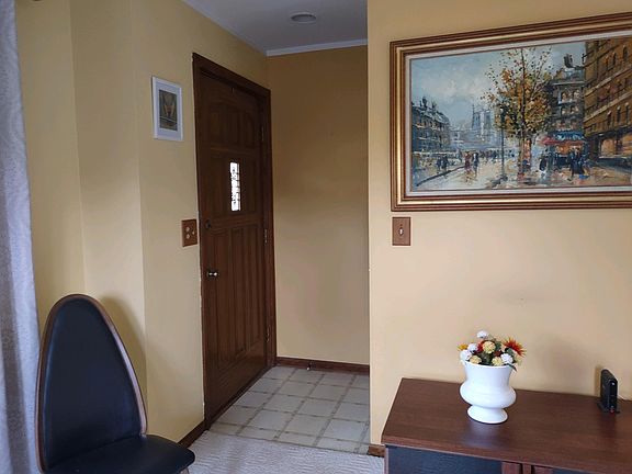 3rd image of 5066 Blaine Ave SE