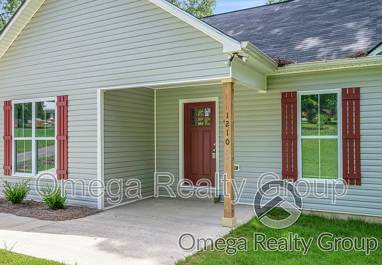 1210 Hueytown Rd — Photo 5