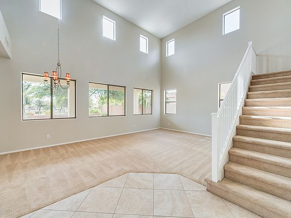 3rd image of 7225 W Sophie Ln