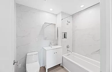 Rented by Living New York