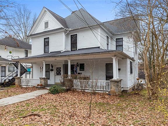 3rd image of 130 Tate St