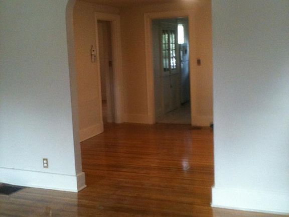 3rd image of 2237 S Shelby St APT 1