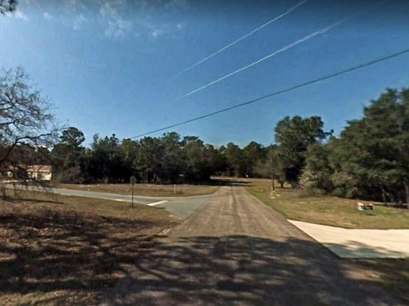 2nd image of 124 W Camino Ln