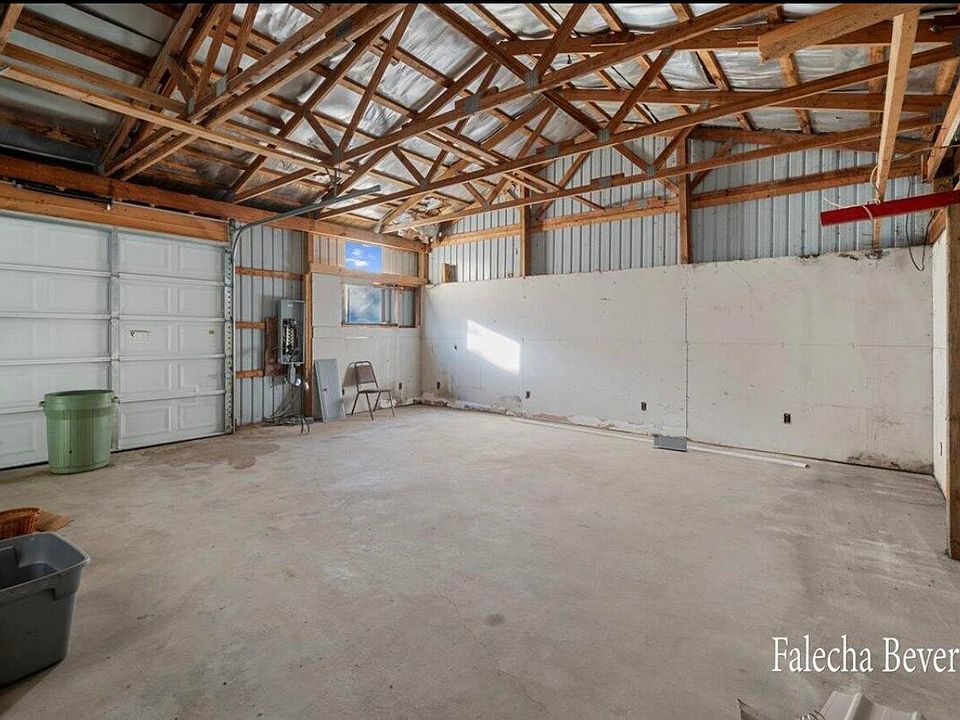 2nd image of 1206 Lincoln Rd