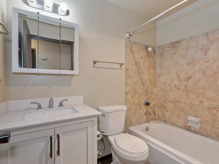 Stonebridge Apartments — Photo 84