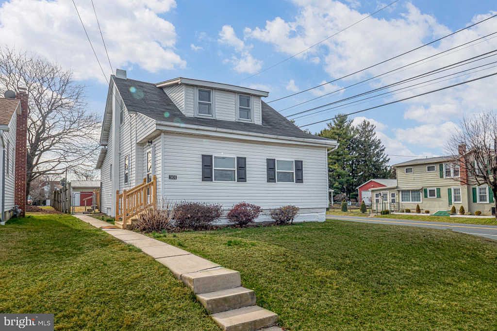 301 S Main St, Lyon Station, PA 19536 Zillow