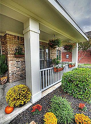 2nd image of 6404 Oakmont Dr