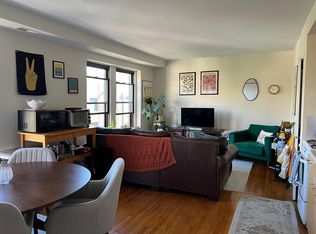 1138 Pine St APT 401, Philadelphia, PA 19107