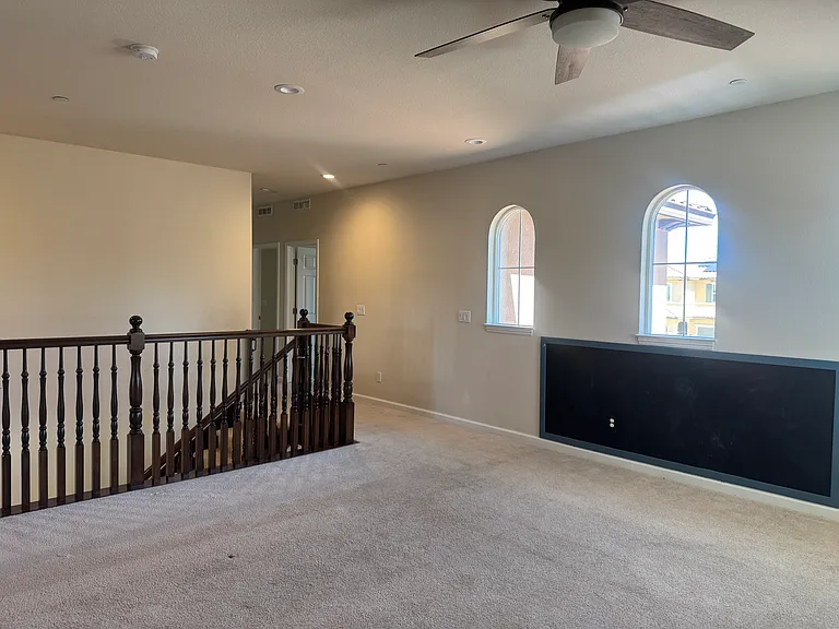 1130 Legion Ct — Photo 11