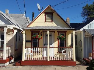 76 New York Ave, Ocean Grove, NJ 07756