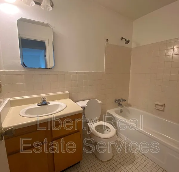 108 Cherokee Cir — Photo 3