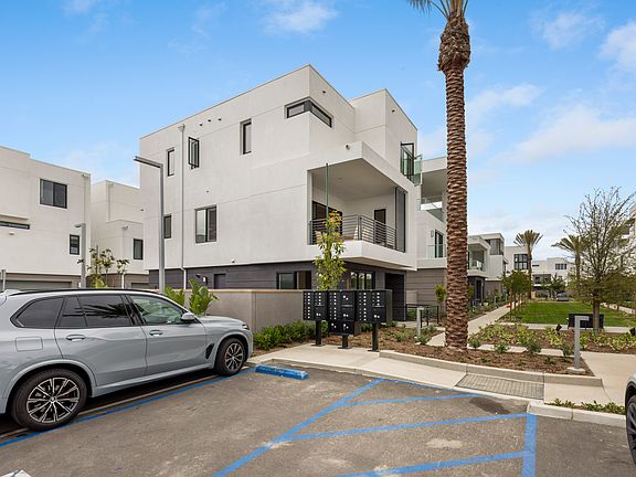 4th image of 16273 Stella Cir