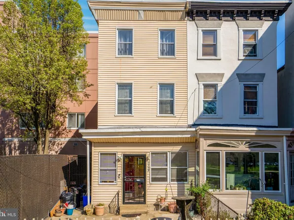 2119 N Howard St, Philadelphia, PA 19122