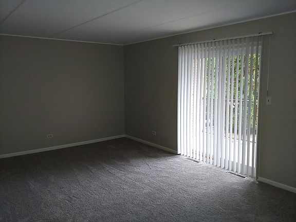 4th image of 914-918 School St #4