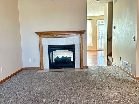 5th image of 1760 Riverside Dr