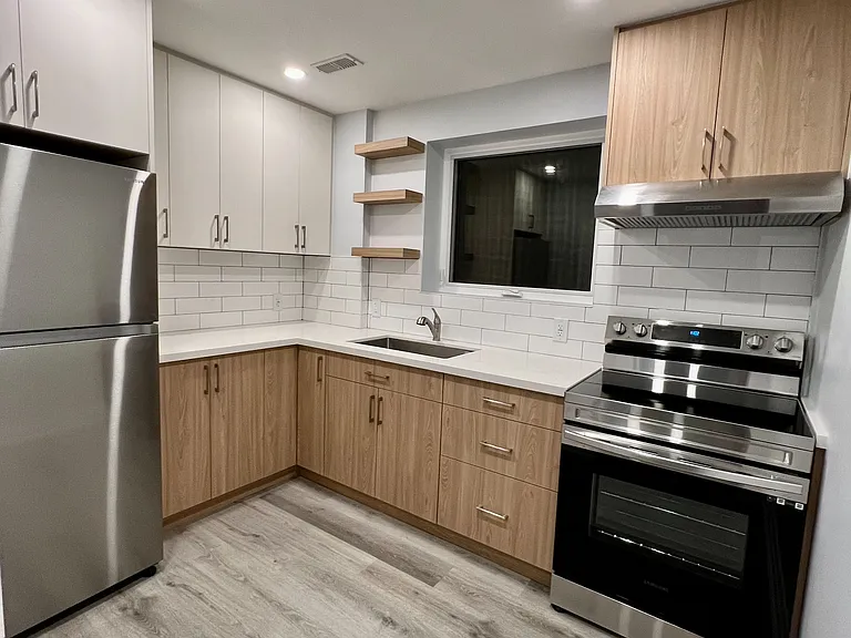 25 Glenside Ave #2 — Photo 7