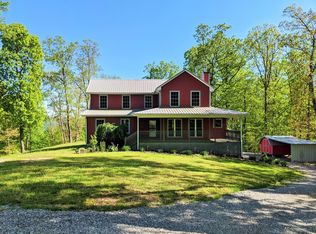 11535 San Hall Rd, Monterey, TN 38574