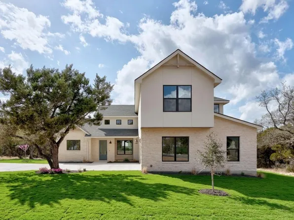 9504 Harbor Dr, Jonestown, TX 78645
