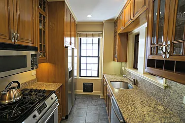 Sold by Anna Pinto Realty