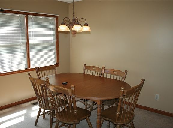 Eat-in area