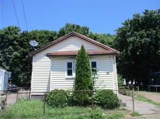 36 Wadsworth St, Rochester, NY 14605