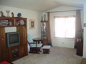 5th image of 40 Avenida Jardin