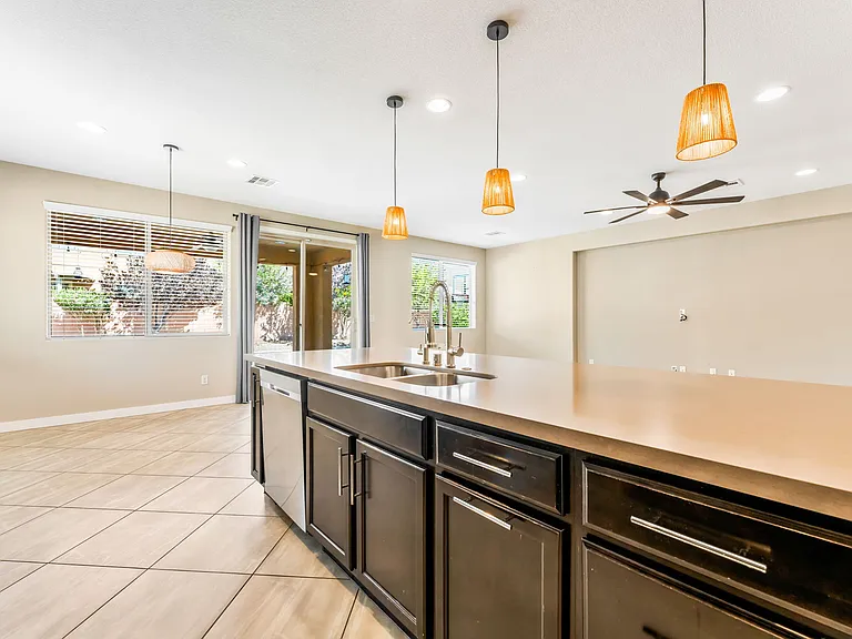 6613 Dome Rock St — Photo 35