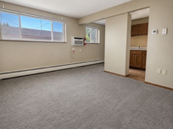 5th image of 605 Swift St APT 1