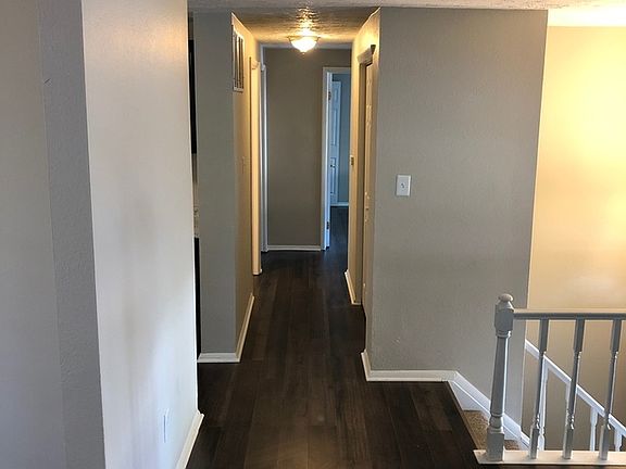 4th image of 2833 N Pawnee Dr