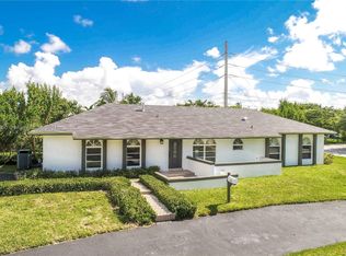8705 SW 178th Ter, Palmetto Bay, FL 33157