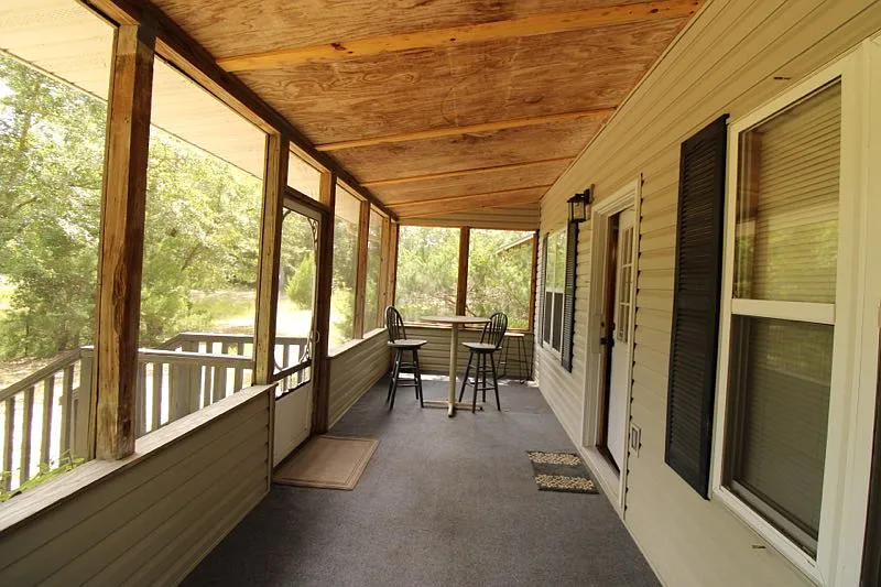 2 bed, 864 sqft, $1,300 — Photo 3