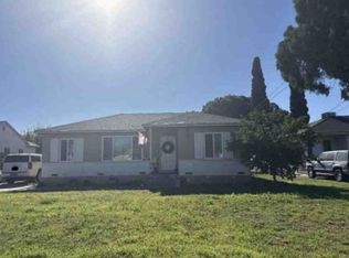 16515 Rosemary Dr, Fontana, CA 92335
