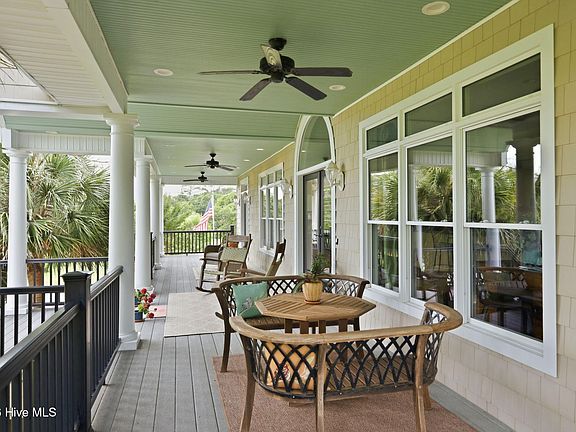 3rd image of 239 Water Oak Drive