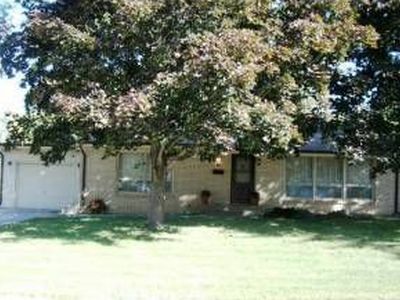201 22nd Ave S, South Saint Paul, MN, 55075