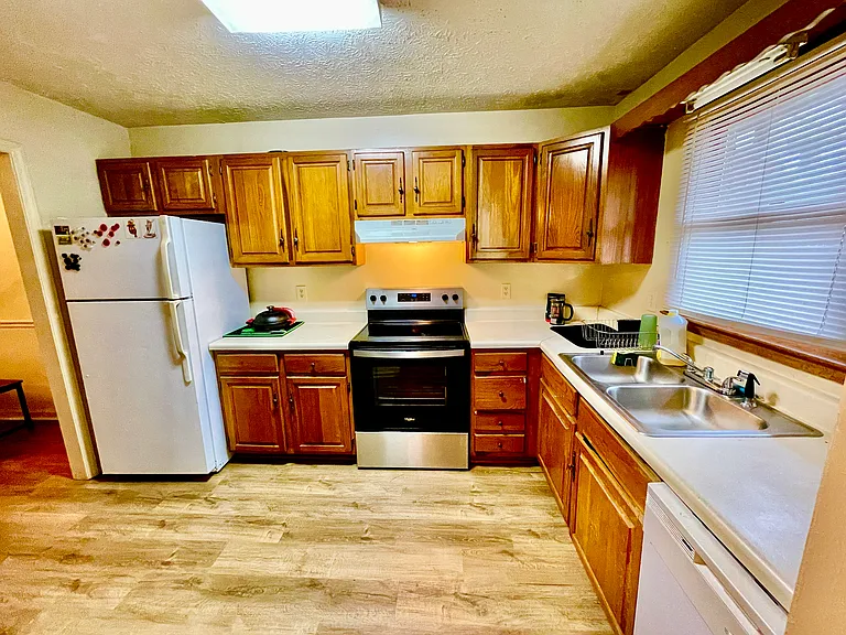 595 Macon Hwy #22 — Photo 2