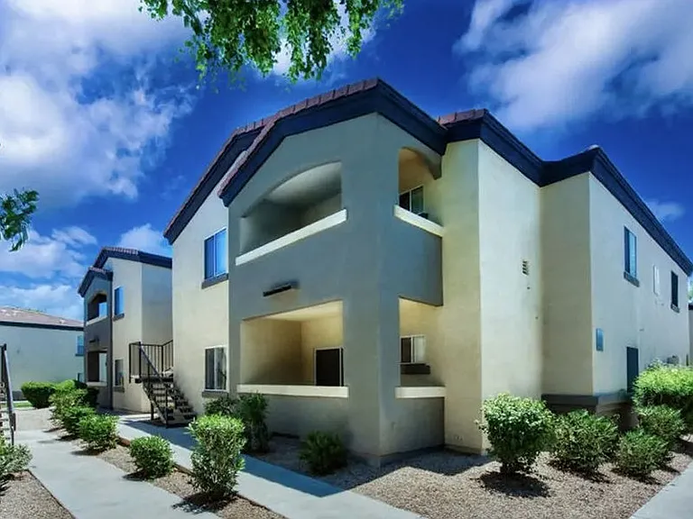 Villas on Bell — Photo 25