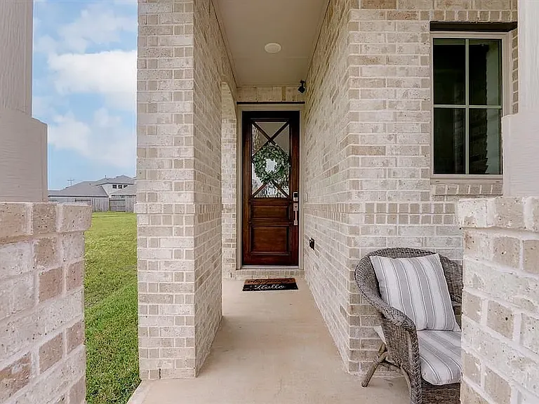 Secure entryway