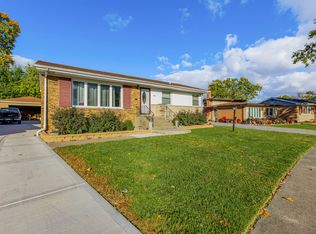 500 Grosvenor Pl, Chicago Heights, IL