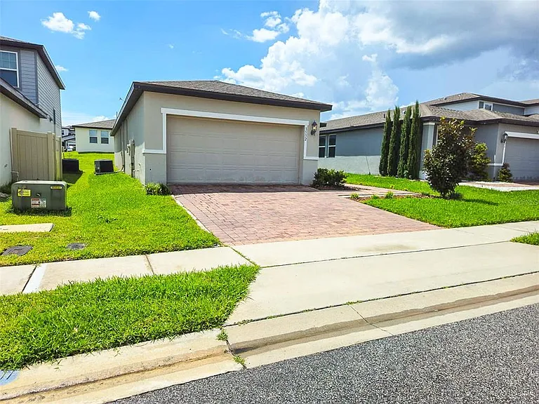 3532 Monaco Ln — Photo 2