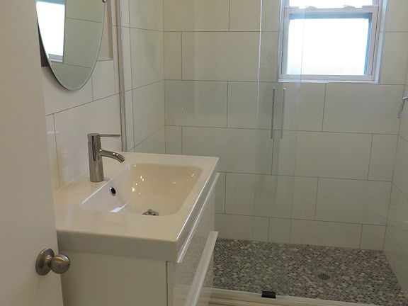 Completely new bath!