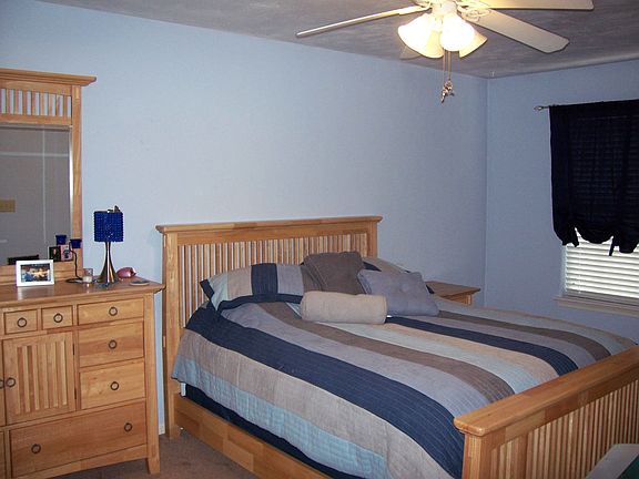 Hugh Beautiful Master Bedroom with Walk-in Closet