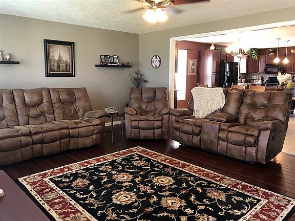 2nd image of 4611 Peregrine Dr