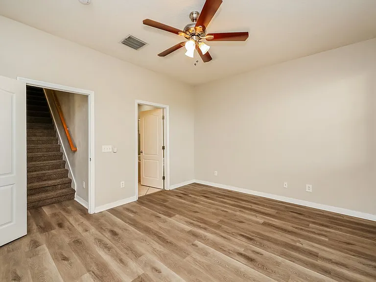 908 Larwood Pine Dr — Photo 11