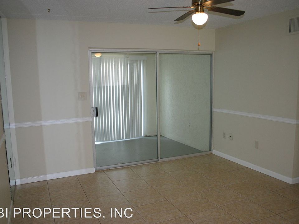 2nd image of 300 Miracle Strip Pkwy SW Unit 4F